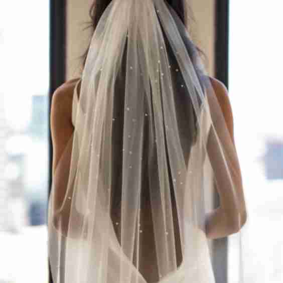 Ana Pearl Hair Piece