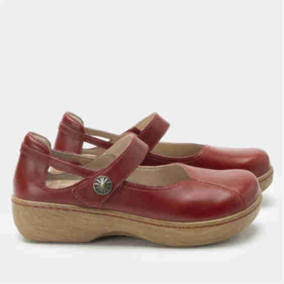 Onika Big Sandals