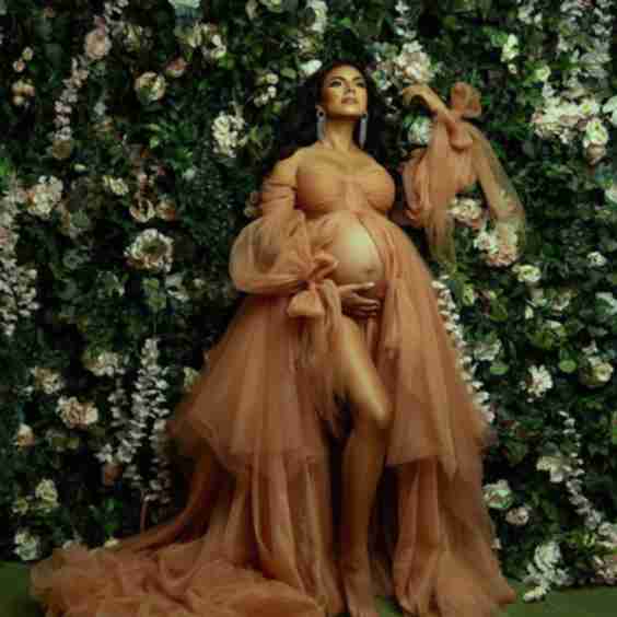 #69 maternity gown
