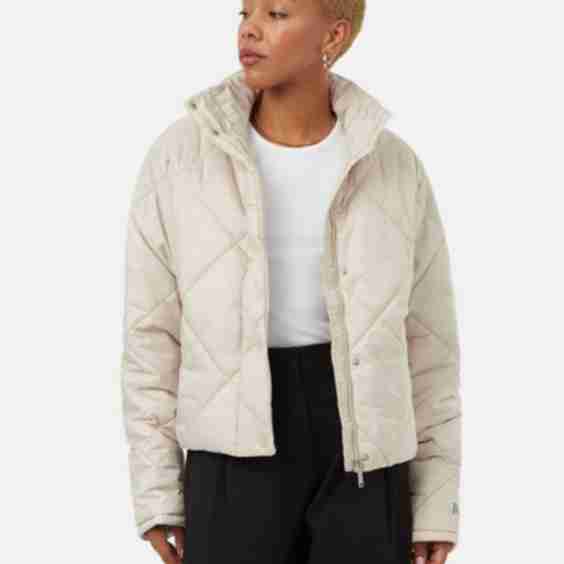 Cloud Shell Short Puffer