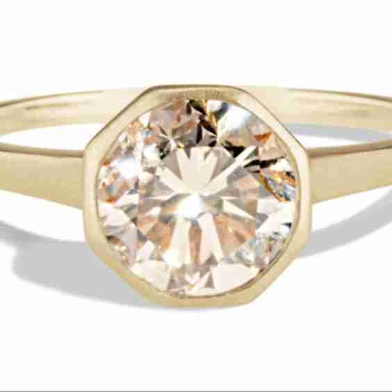 Allium Octad Diamond Ring