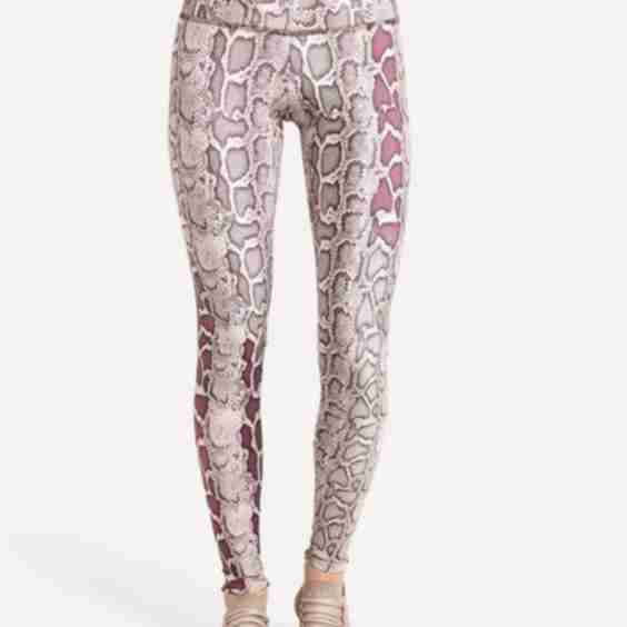 High Rise Graphic Legging