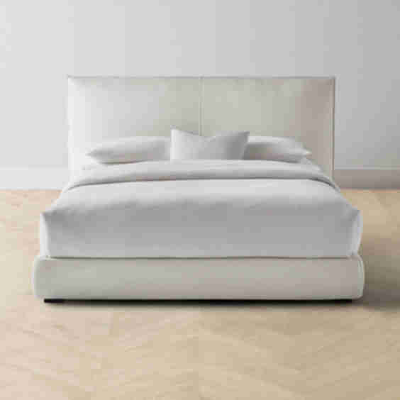 The Wythe Bed