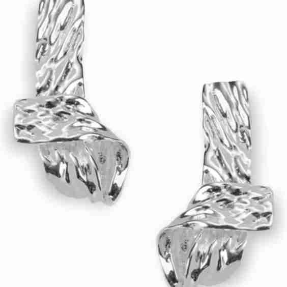 Jiya Mini Knot Earrings