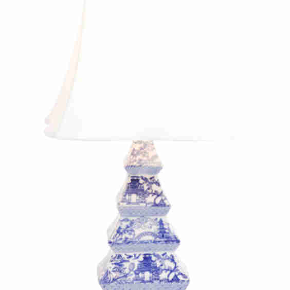 25in Ceramic Chinoiserie Table Lamp