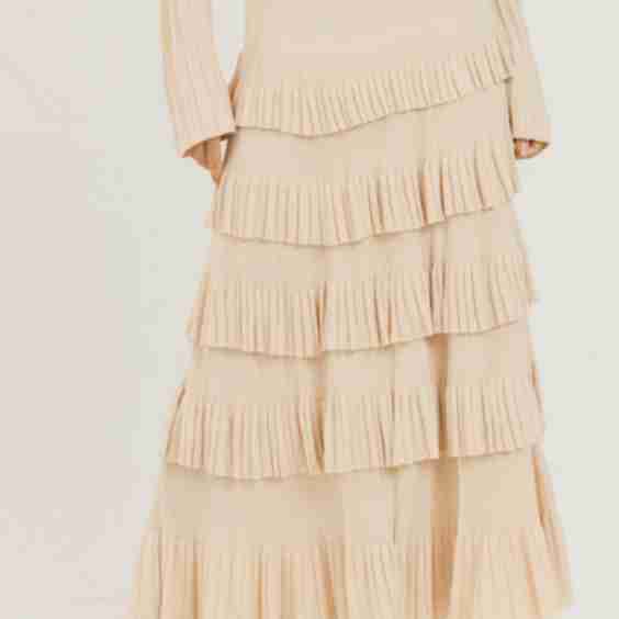 Thin Knit Ruffle Skirt