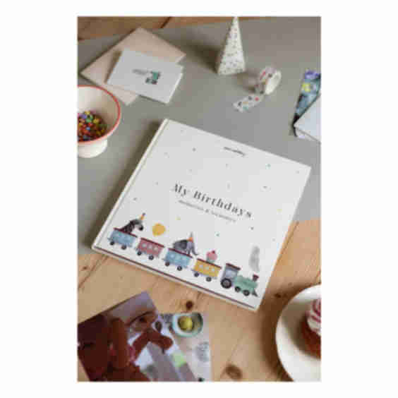 My Birthdays Memory Book En Ecru