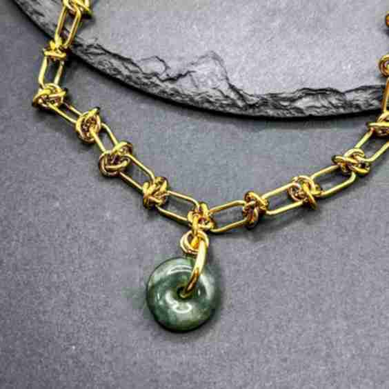 Barbed Wire Jade Donut Chain