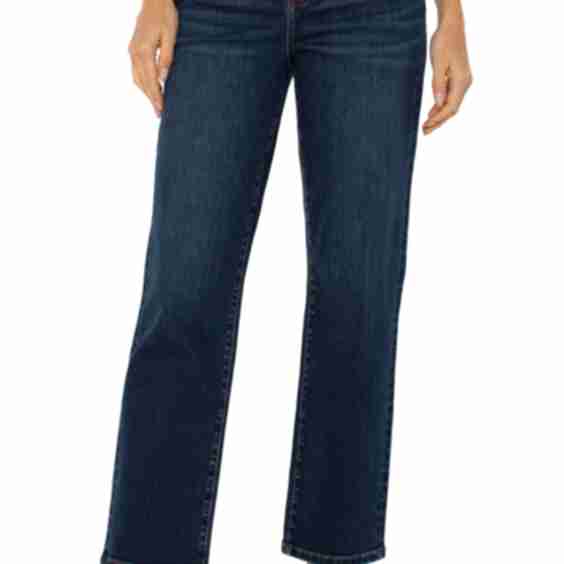 Liv Relaxed Skinny Jeans