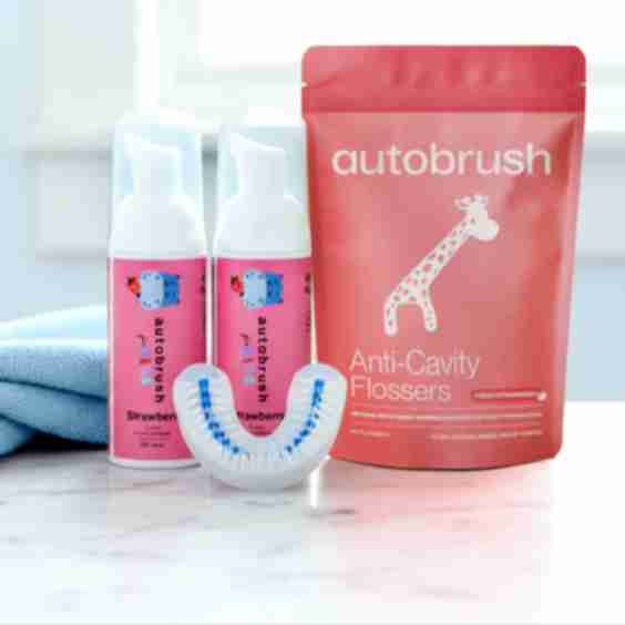 Refresh Bundle Ada-accepted Oral Care For Advanced Hygiene