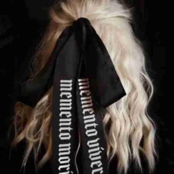 Memento Mori Memento Vivere Ribbon Scarf