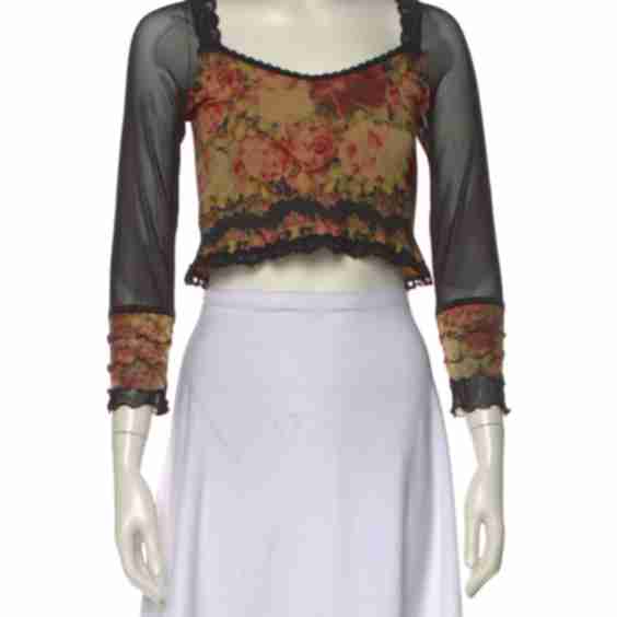  Floral Print Square Neckline Crop Top