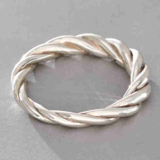 Yowyow Bangle