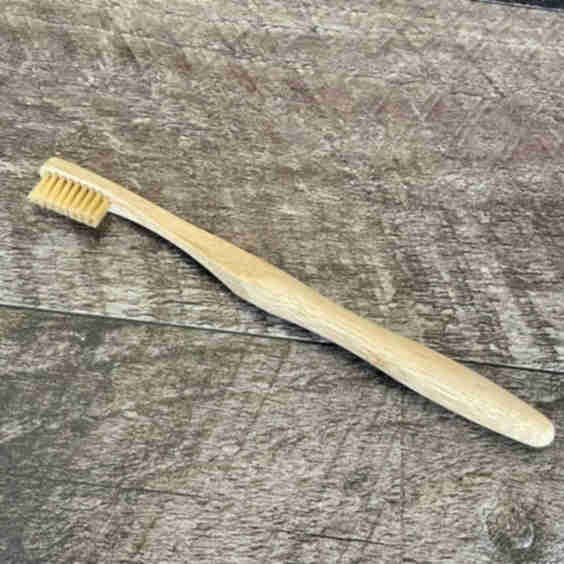 Bamboo Wood Toothbrush - Soft/medium