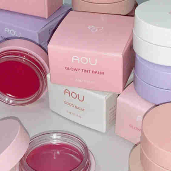 Glowy Tint Balm