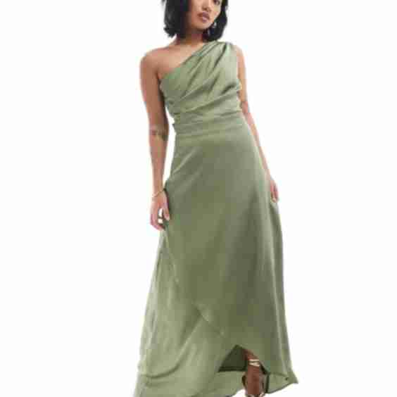 Petite The Guest Asymmetrical Satin Maxi Dress