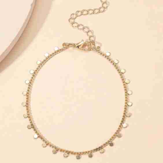 Lucie Small Dot Charm Anklet
