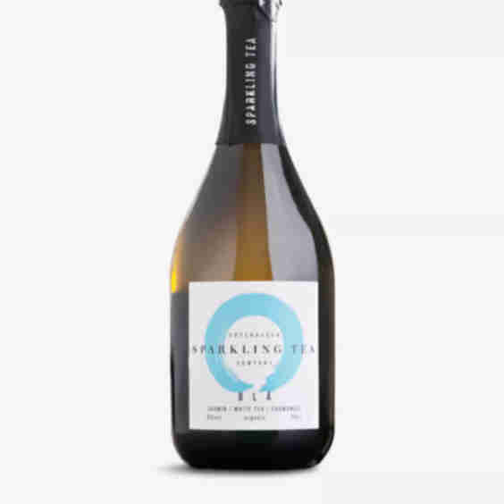BLÅ Organic Non-Alcoholic Sparkling Tea