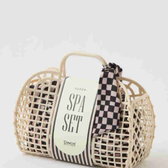 Linen & Black Super Spa Set