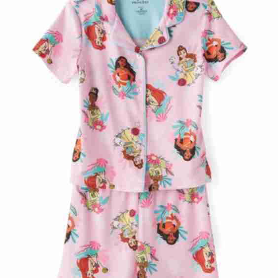 Girls 4-10 Royal Vacation Pajama Set