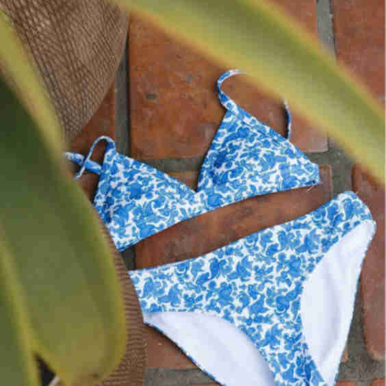 Cleavage-Enhancing Seaside Bikini Top