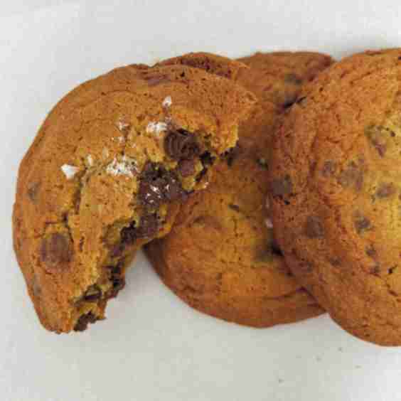 Sea Salt Chocolate Chip Cookies (6 Cookies)