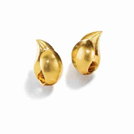 The Virgin Gold Collection: Leaf Earclips