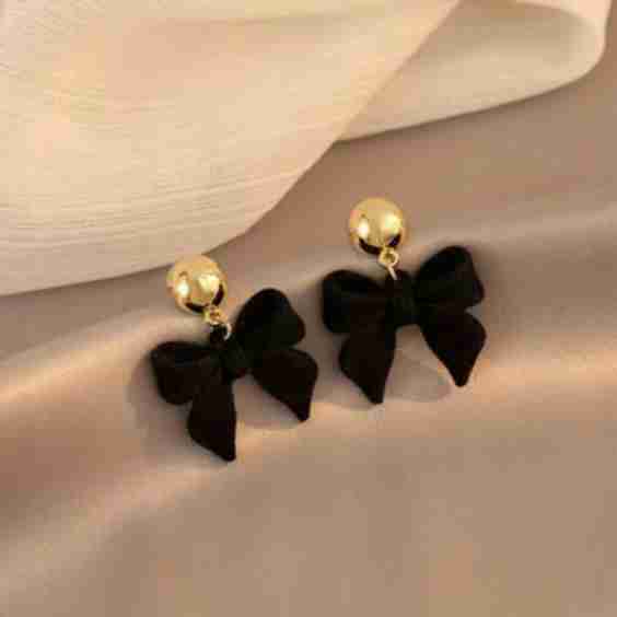 Imitation Pearl Earrings Perfect for Any Occasion Gift Bows