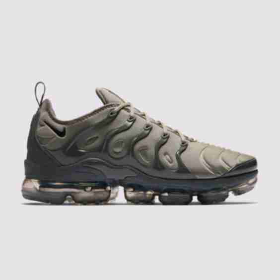 Air VaporMax Plus Shoes