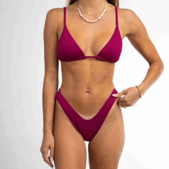 Ribbed Triangle Top