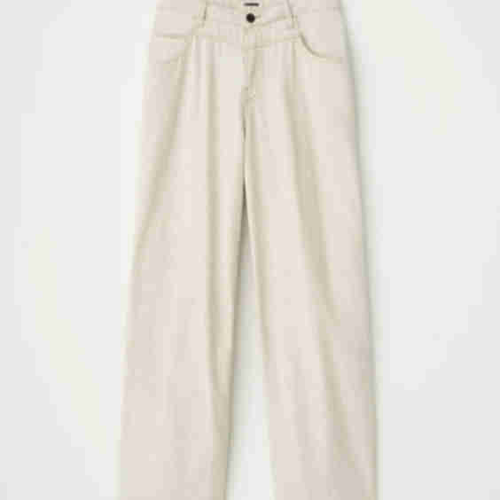 Wide-Leg High-Waisted Jeans