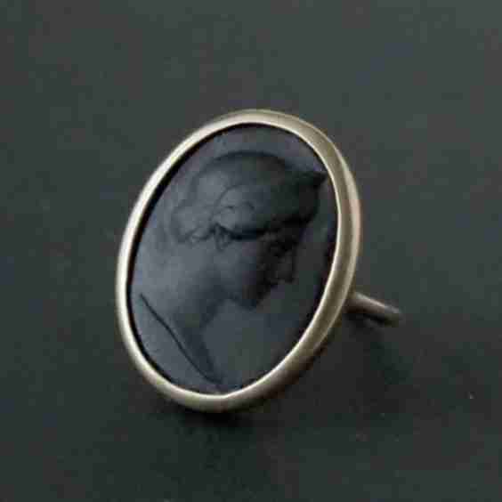 10K Gold Diana Cameo Ring