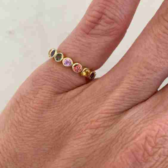 14 K Gold Bezel Set Rainbow Sapphire Pinky Ring 1.05 TCW Sapphire Size 1.5