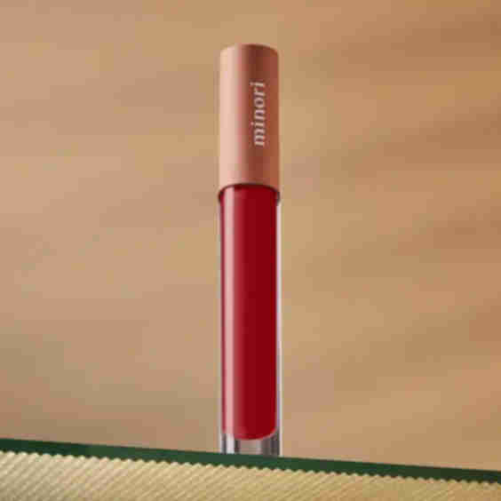 Lip Gloss in Poppy Shade | 0.11 fl oz | 3.5 mL