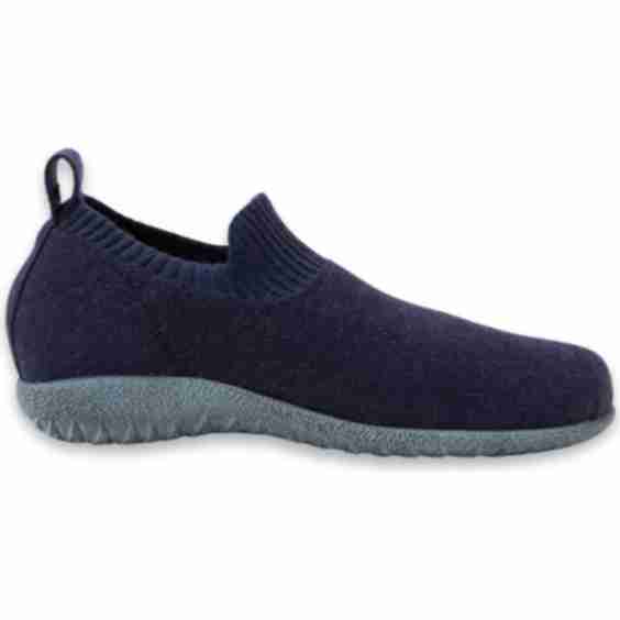 Nuku Slip-On Sneaker 