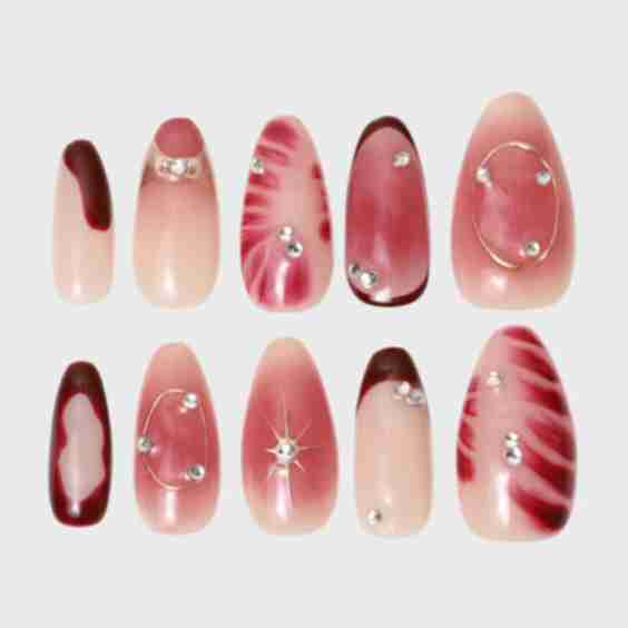Aurora Press-On Nails