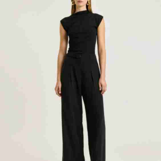 Ruched Cap Sleeve Knit Top