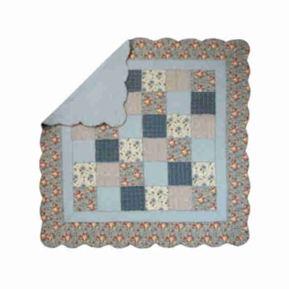 Viola Patchwork Quilt