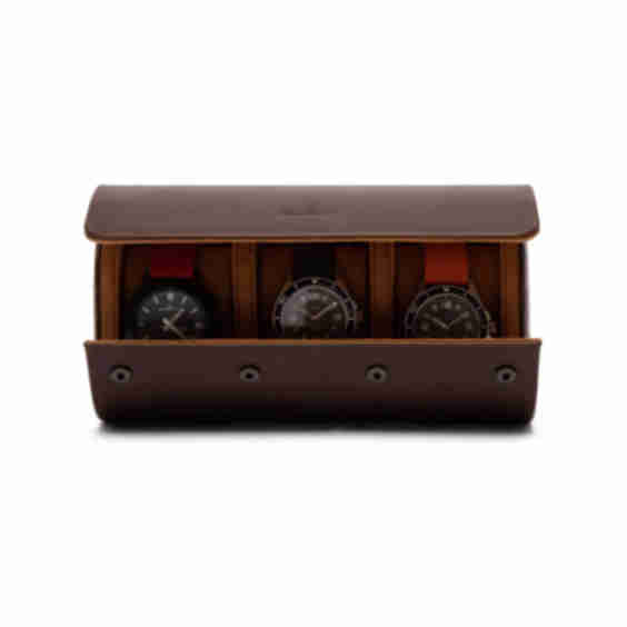 Oiled Leather Watch Roll – Luxury Travel Case