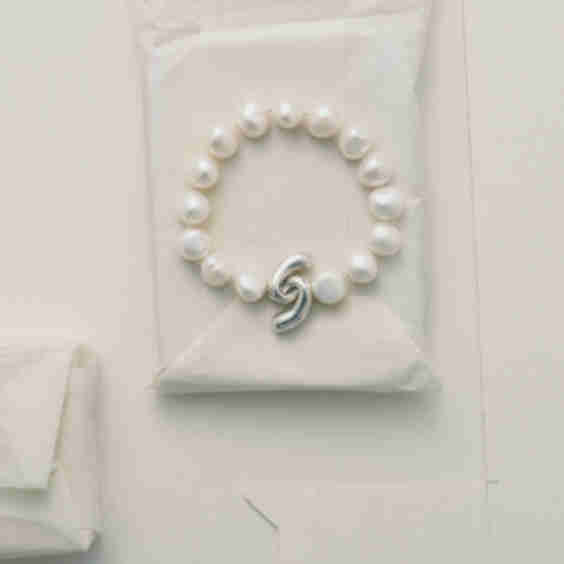 Tadpole Clasp Pearl Bracelet