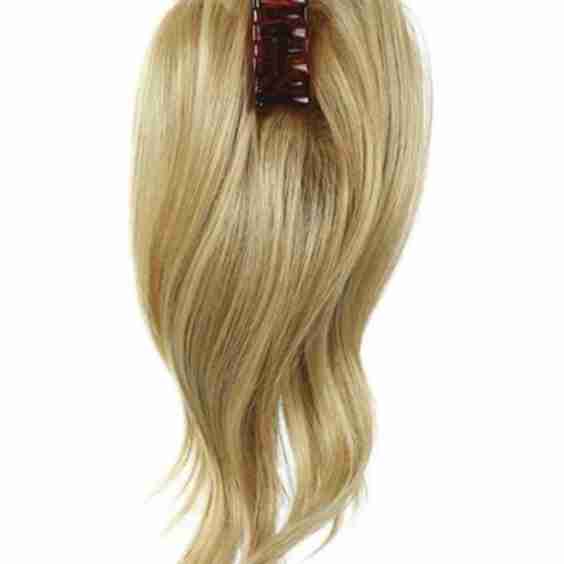 12" Simply Wavy Clip-On Ponytail