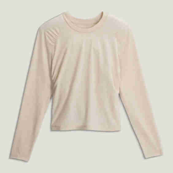 Elevate Lightweight Fitted Long Sleeve Top