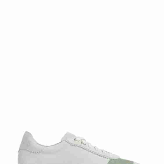 The Quinn Sneaker
