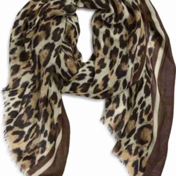 Leopard Spot Wool Blend Fringe Scarf