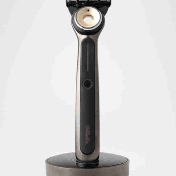 GilletteLabs Heated Razor