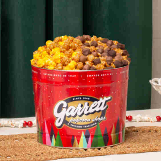 Holiday Favorites Split Tin