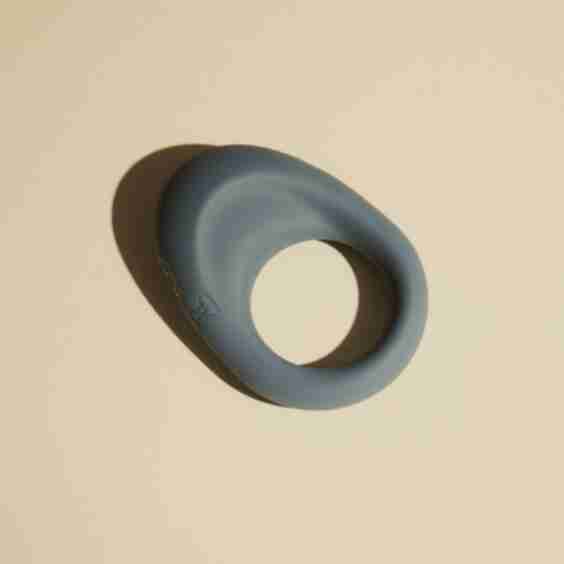 Loop Intimate Device