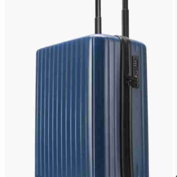 Ocean Polycarbonate Carry On Spinner Suitcase