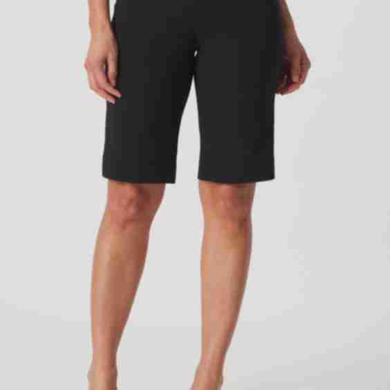 Slim Stretch Bermuda Short