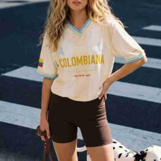 Colombiana Top
